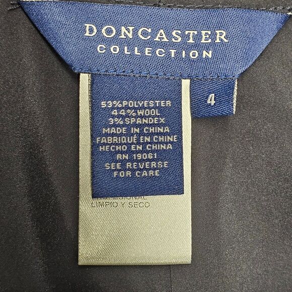 Doncaster Women's Flat Front Dress Pants Navy Size 4 Career Office Wool Blend - Picture 4 of 9